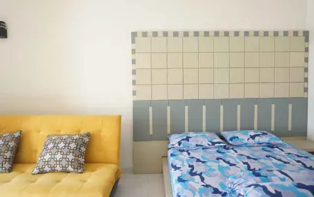 Triple A Homestay 2 Syariah Отели в г. Way Halim Permai