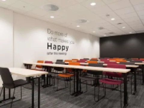 โรงแรมซิตี้บ็อกซ์ เบอร์เกน ซิตี้ โรงแรมในบาร์เกิน