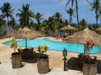 Blue Moon Beach Holiday Resort Hoteles en Jangamo