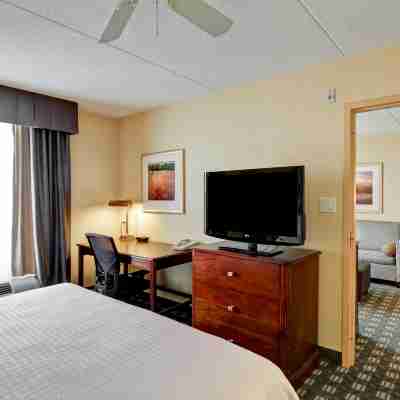 Homewood Suites by Hilton Toronto-Mississauga Rooms