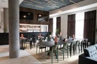 TOP CityLine Fosshotel Reykjavik - Bares