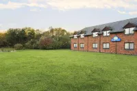 Days Inn by Wyndham Chesterfield Tibshelf Hotels in South Normanton
