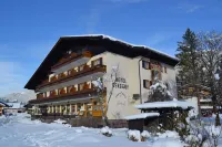 Hotel Berghof Hotel a Gundersheim Gailtal