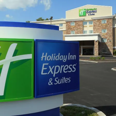 Holiday Inn Express & Suites CARMEL NORTH - WESTFIELD by IHG