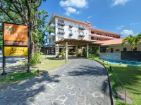 Court Meridian Hotel & Suites Hotels near Freeport Institute For Research Science and Technology