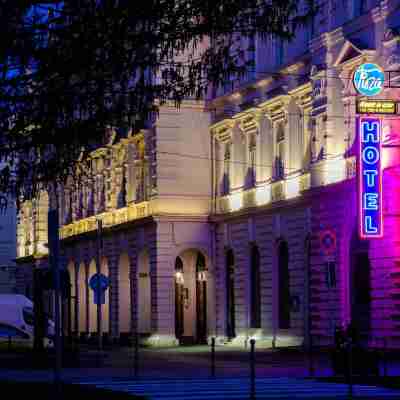 Tisza Hotel Hotel Exterior