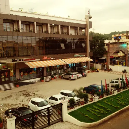 Rudra Shelter International Hotel