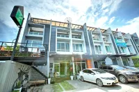 White Monkey Guesthouse Hotell i Ton Mamuang