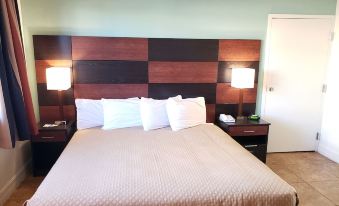 Oceanfront Inn and Suites - Ormond