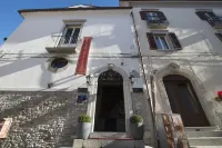 Palazzo Della Città Hotels in Agnone