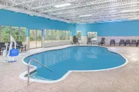 Hawthorn Extended Stay by Wyndham Bloomington Hotels in Bloomington