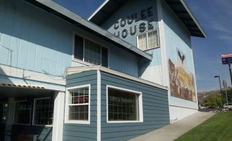 Coulee House Inn & Suites