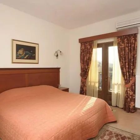 Olympia Guesthouse