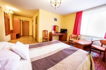 Hotel Wald Отели в г. Ожарув-Мазовецкий