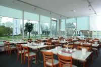 Atlantic Hotel am Flötenkiel Hotels in der Nähe von Heimatmuseum Debstedt "De Lindenhoff"