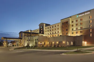 Embassy Suites by Hilton Oklahoma City Downtown Medical Center Các khách sạn gần Black Liberated Arts Center
