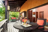 Le Phare Bleu Marina Resort Hotels in Corinth