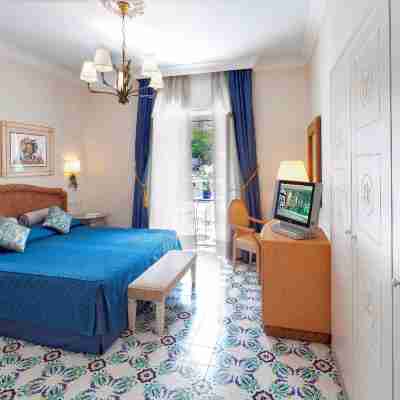 Manzi Hotel & Spa Rooms