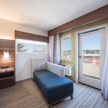 Holiday Inn Express GROVER BEACH-PISMO BEACH AREA by IHG