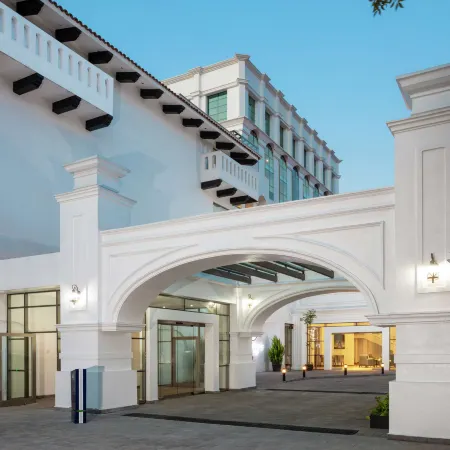 DoubleTree by Hilton Toluca