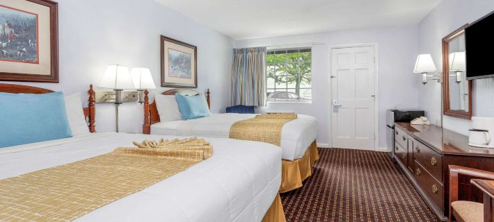 Travelodge by Wyndham Cape Cod Area Hotels in Dennis