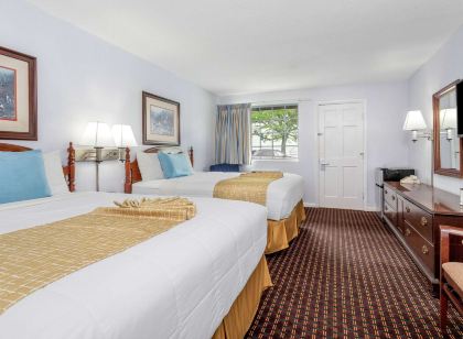 Travelodge by Wyndham Cape Cod Area