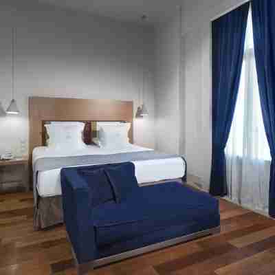 Gdm Megaron, Historical Monument Hotel Rooms