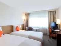 Novotel Antwerpen فنادق في Brasschaat