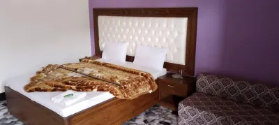 Mezban Hotel & Restaurant