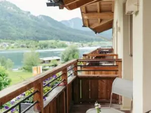 Strandhotel am Weissensee