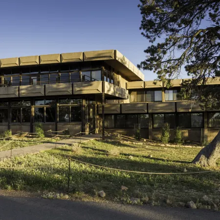 Kachina Lodge - Inside the Park