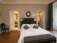 La Bonne Etoile – Gite, chambre d'hote, lodge et cottage avec piscine Hôtels à : Saint-Rambert-d'Albon