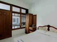 Hotel Fevytra Syariah Hotel a Umbulharjo