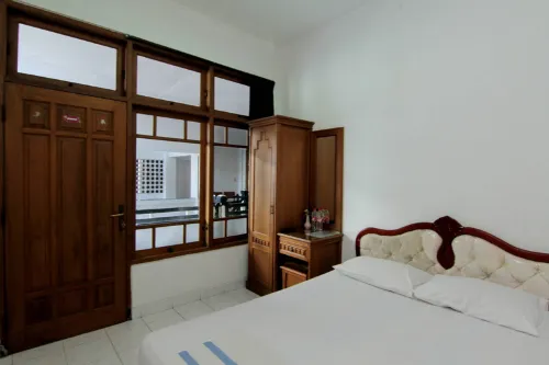 Hotel Fevytra Syariah