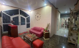 Suitetrails - Homestay Shari-Inn Ternate