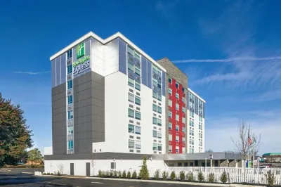 Holiday Inn Express Richmond - Midtown فنادق في Dumbarton