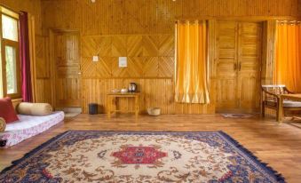 Wilderness Home Jibhi - Housity