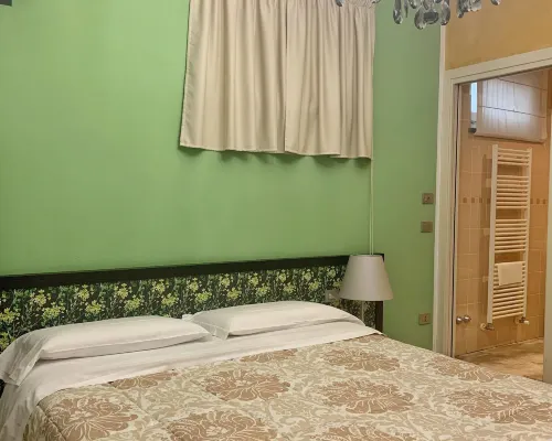 Cortiletto d'Alba Camere Con Ristorante アルバのホテル