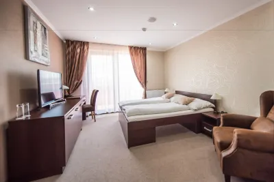 Hotel Galanta Các khách sạn ở 