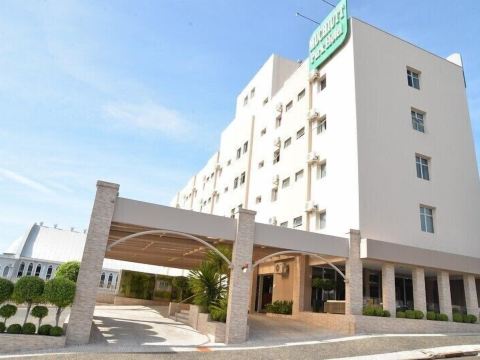 Muchiutt Park Hotel