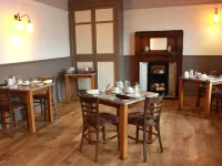 The Horse & Farrier 오틀리 호텔