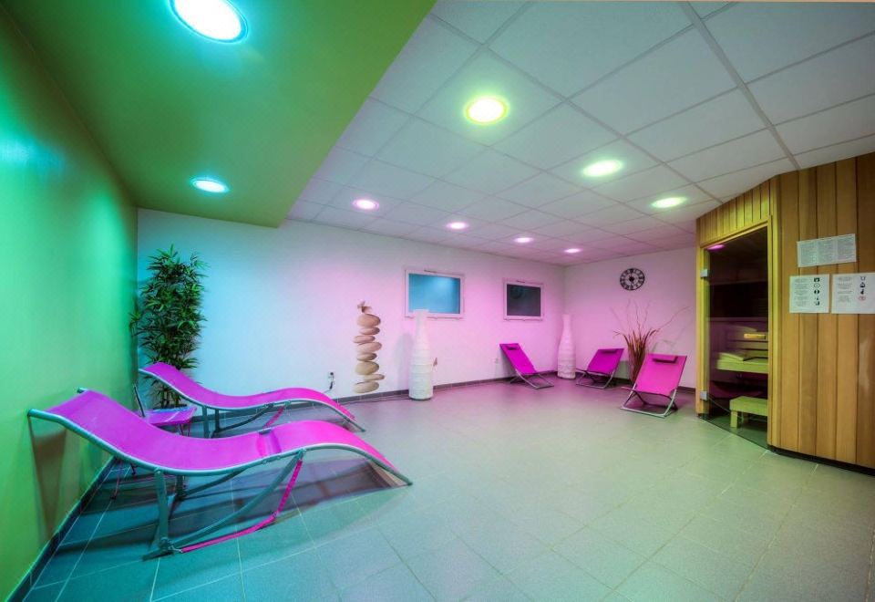 Comfort Aparthotel의 조식 공간