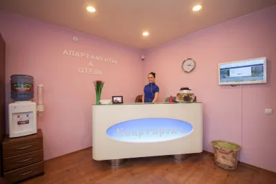 Kvartirov のホテル