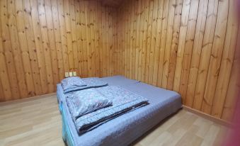 Yeongnam Alps House
