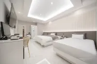 Naju Grand Hotel - Parkplatz