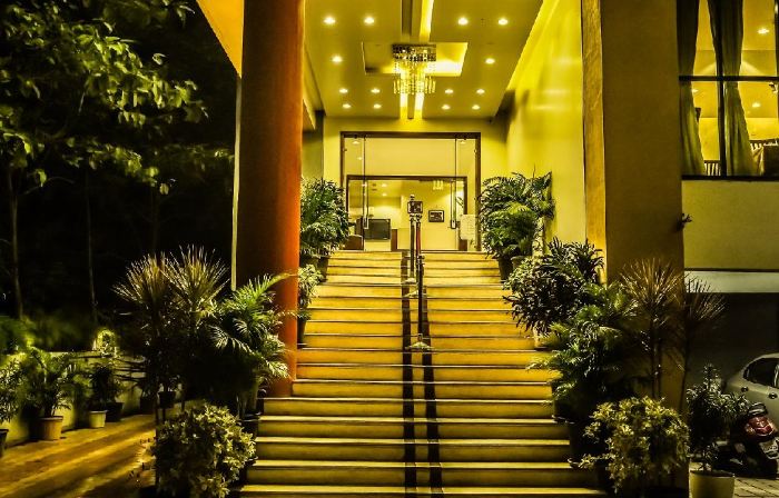 Hotel Manasi Royal