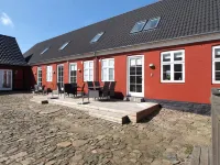 "Karoline" - 6km from the Sea