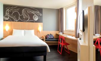 B&B Hotel Orly Rungis Aéroport 3 étoiles