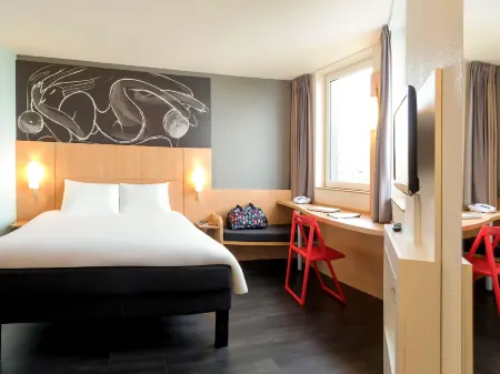 B&B Hotel Orly Rungis Aéroport 3 étoiles
