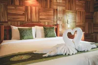 Baan Baitan Resort Hotels in Klaeng